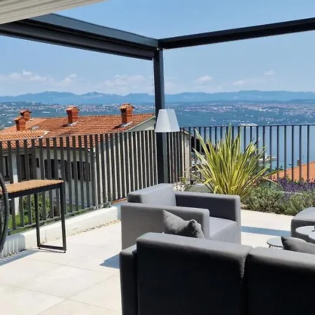 Qvarnero No18- Luxury With Swimming Pool, Private Sauna And Jacuzzi Apartment Opatija