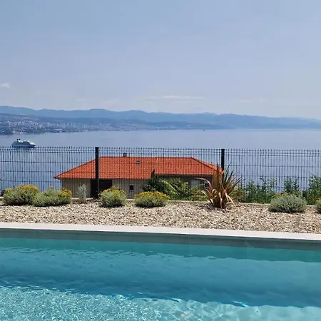 Qvarnero No18- Luxury With Swimming Pool, Private Sauna And Jacuzzi Apartment