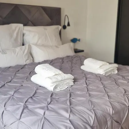 Apartment Qvarnero No18- Luxury With Swimming Pool, Private Sauna And Jacuzzi