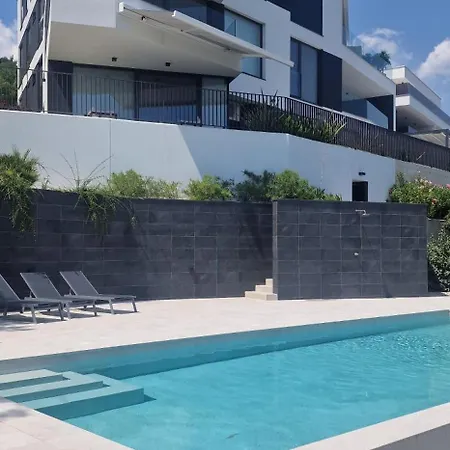 Apartment Qvarnero No18- Luxury With Swimming Pool, Private Sauna And Jacuzzi *